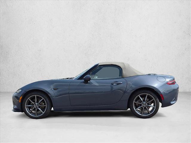 Used 2020 MAZDA MX-5 Miata Grand Touring RWD image 5