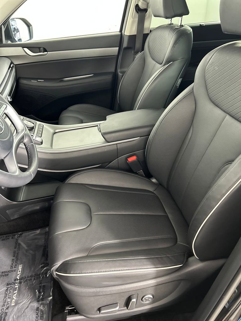 Certified 2025 Hyundai Palisade SEL image 20