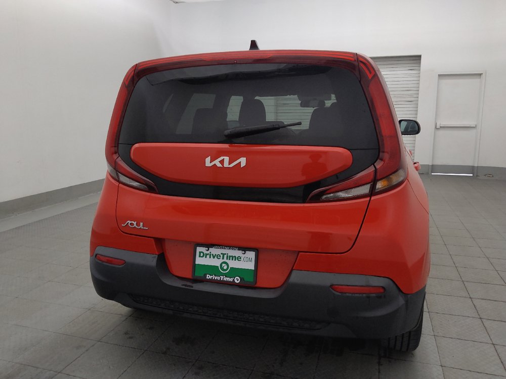 Used 2022 Kia Soul LX FWD image 7