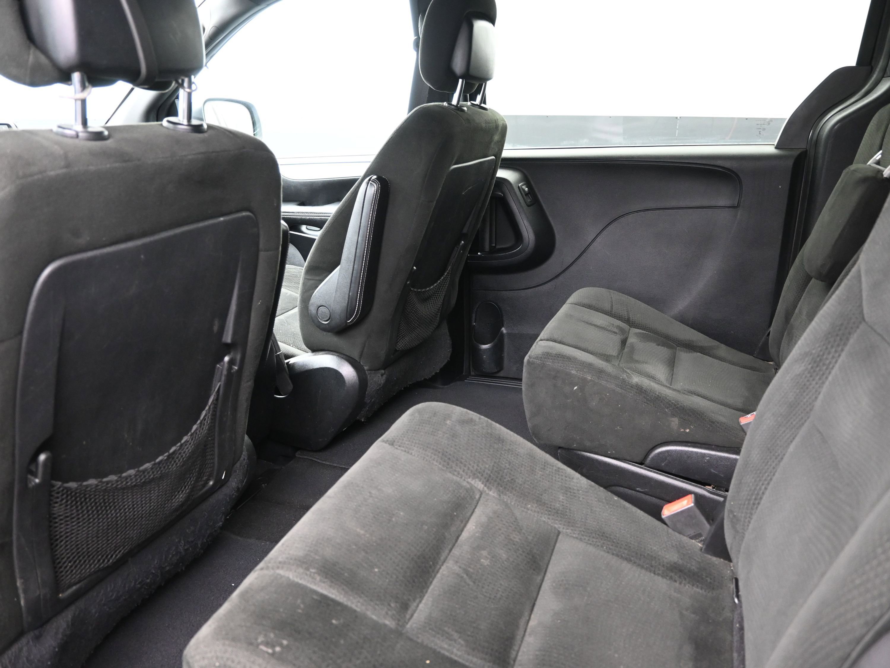 Used 2015 Dodge Grand Caravan SXT w/ Blacktop Package image 20