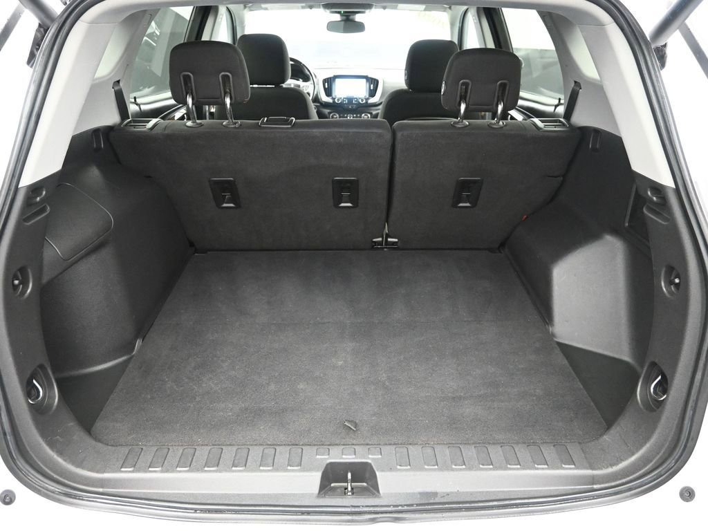 Used 2020 GMC Terrain SLE w/ Driver Convenience Package FWD image 35