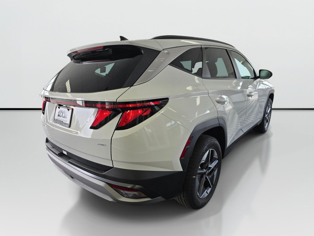 New 2026 Hyundai Tucson SEL Plus AWD/4WD image 3