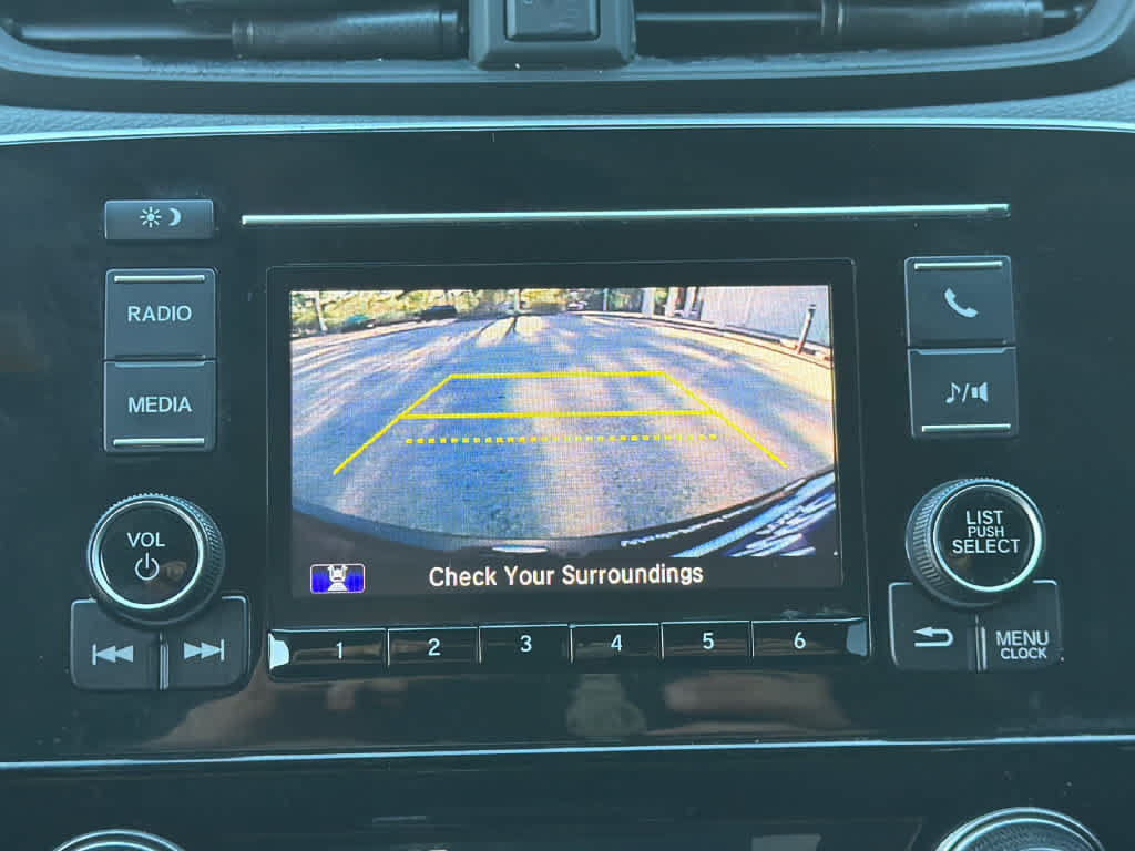 Used 2022 Honda CR-V LX image 32