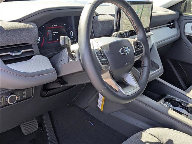 New 2026 Ford Explorer Active video 3