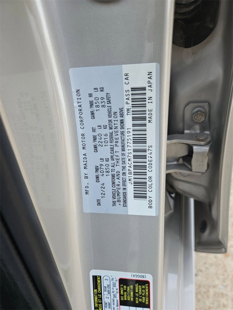 Used 2025 MAZDA MAZDA3 s image 31