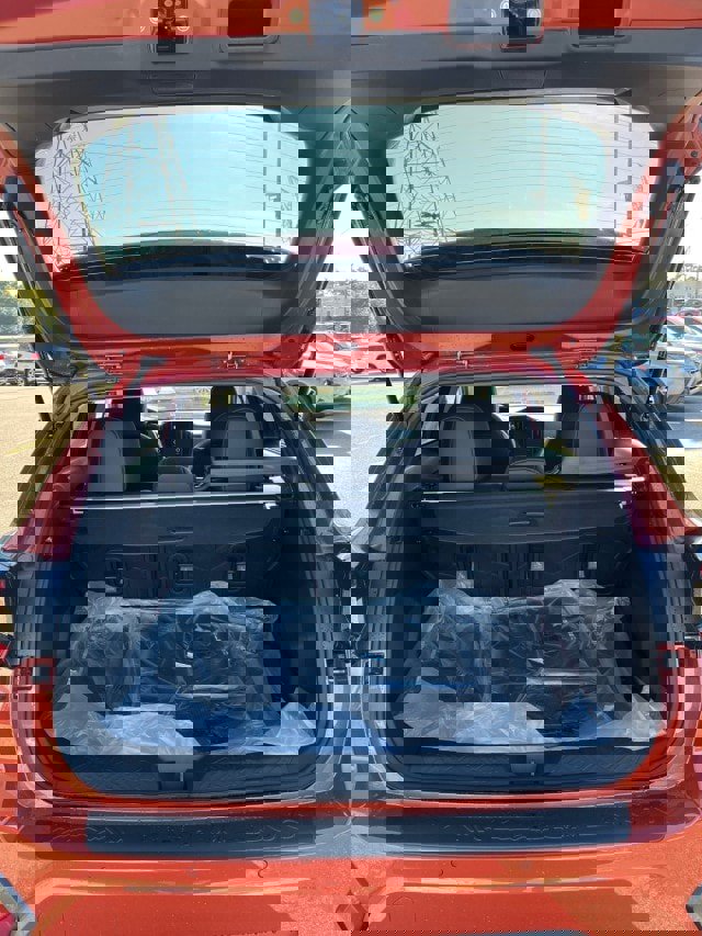 New 2025 Subaru Crosstrek 2.5i Limited w/ Popular Package #3A image 10