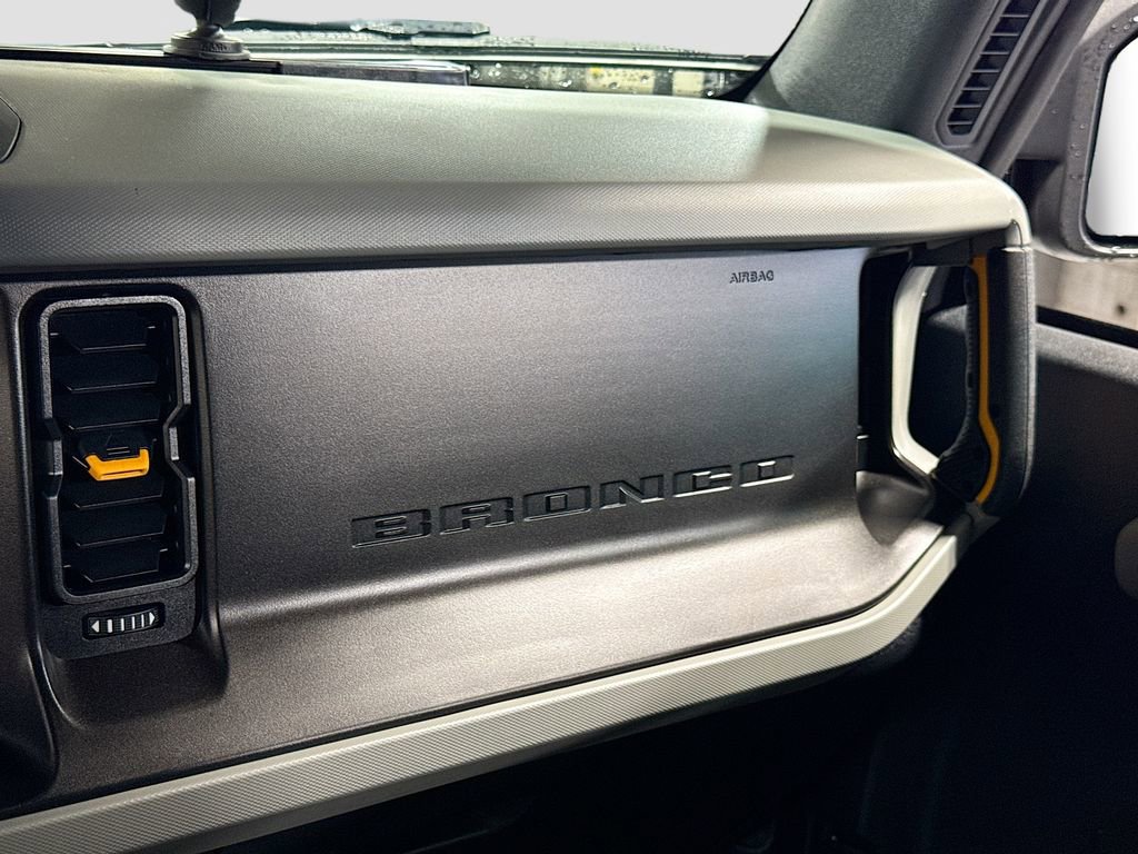 Used 2022 Ford Bronco Badlands image 25