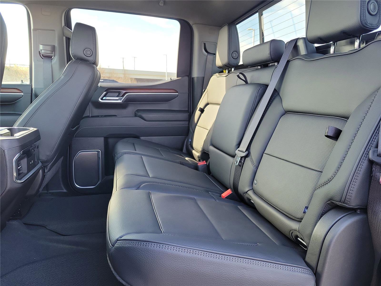 New 2026 GMC Sierra 1500 Denali w/ Technology Package image 11