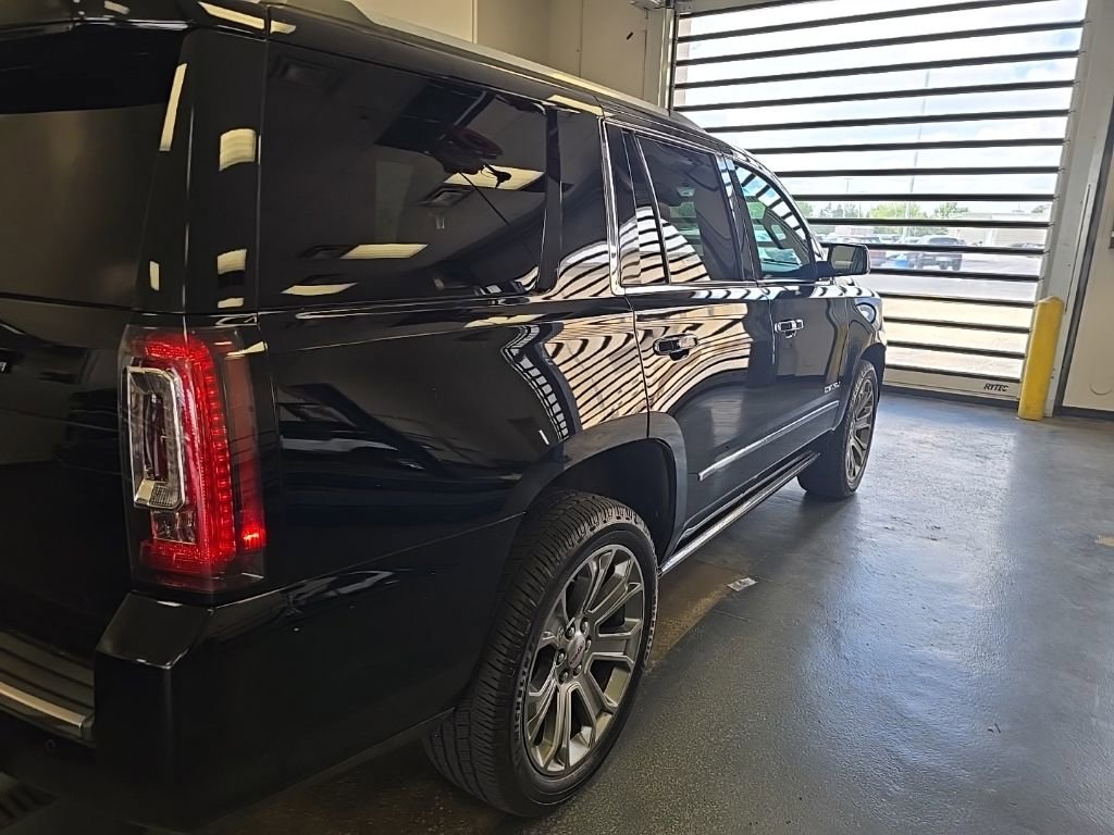 Used 2016 GMC Yukon Denali w/ Open Road Package AWD/4WD image 5