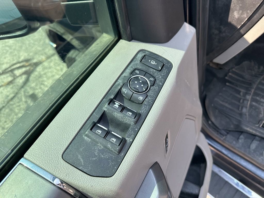 Used 2021 Ford F250 XLT w/ XLT Premium Package image 15