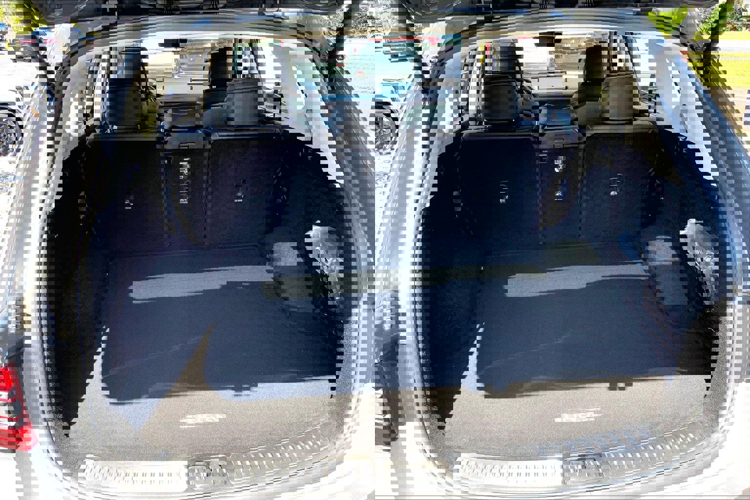 Used 2022 Genesis GV80 3.5T w/ Advanced Package 06 image 32