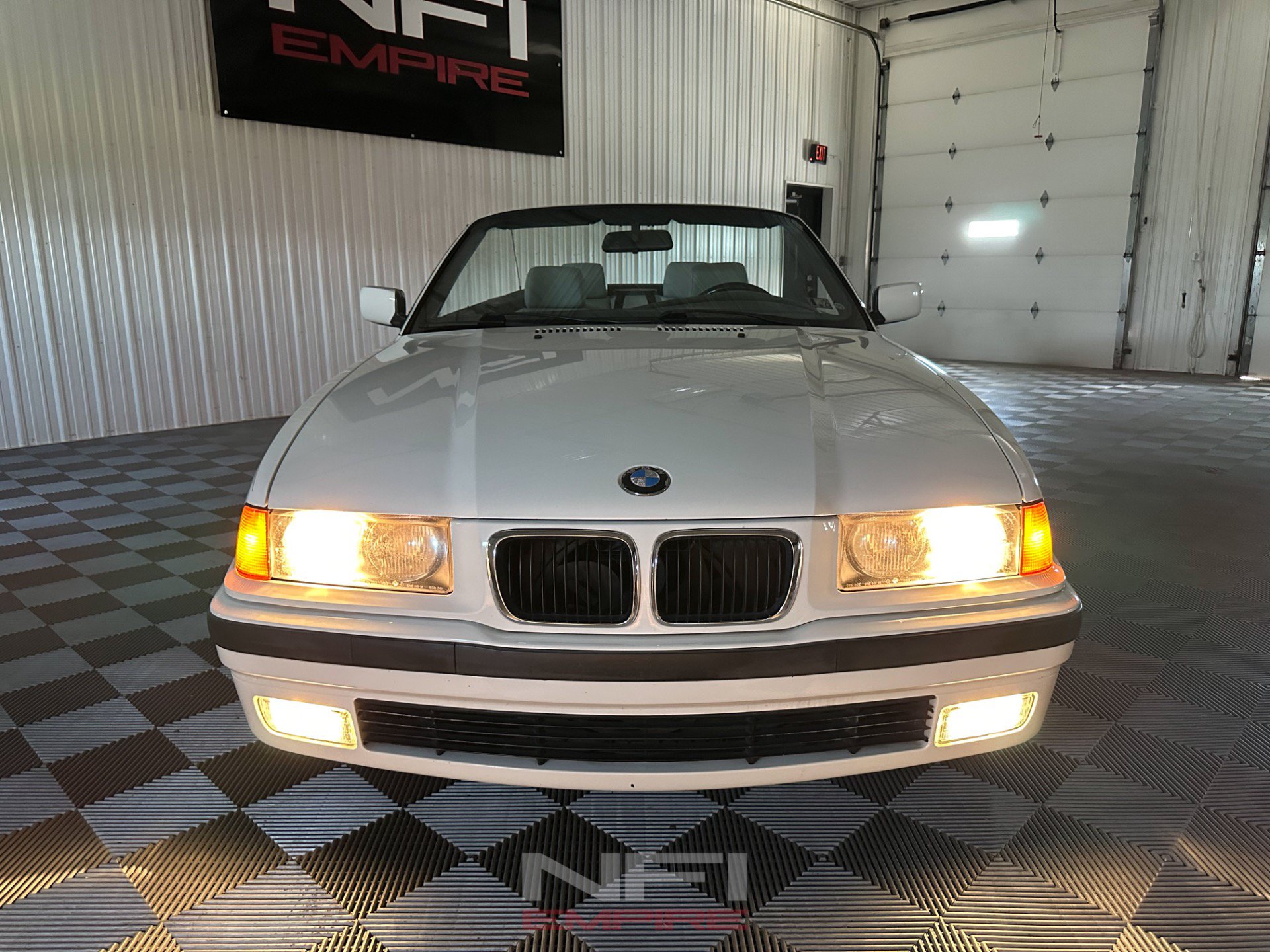 Used 1999 BMW 323i Convertible RWD image 49