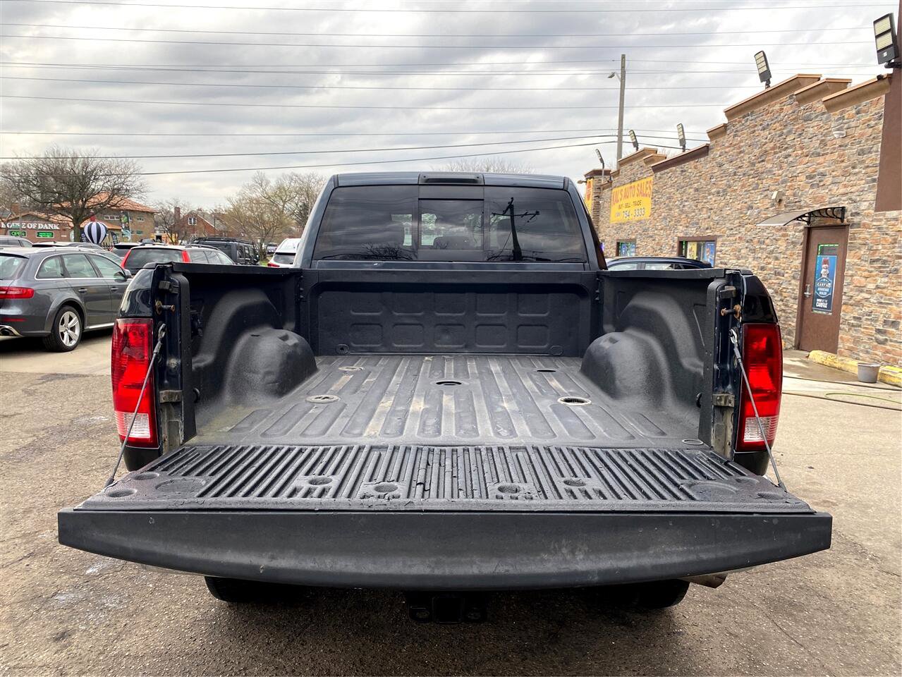 Used 2014 RAM 3500 Big Horn image 12