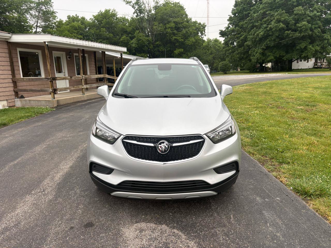 Used 2022 Buick Encore Preferred w/ Safety Package FWD image 6