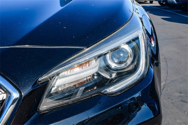 Used 2019 Subaru Outback 2.5i Touring w/ Popular Package #3A image 10