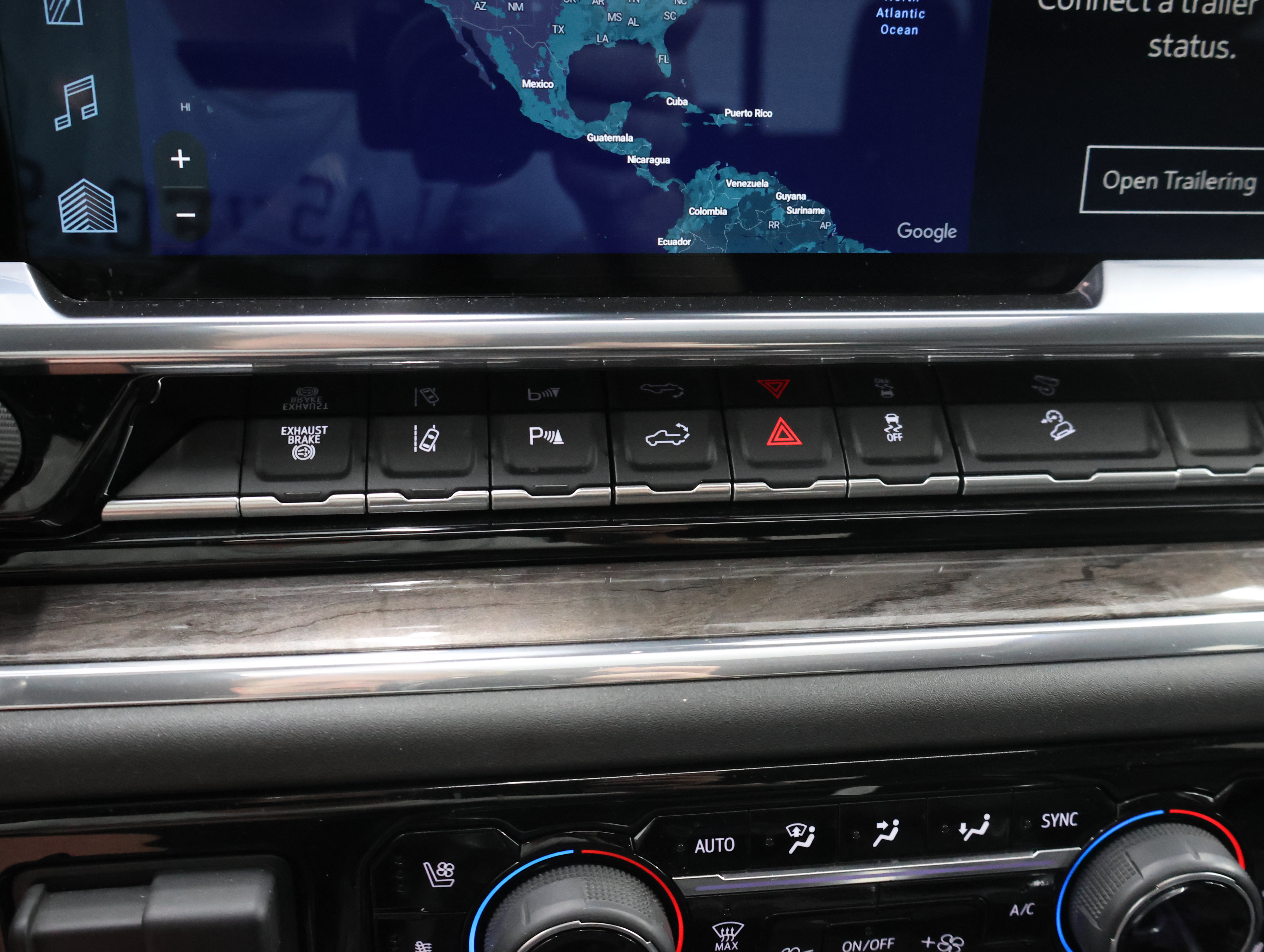 Used 2024 Chevrolet Silverado 2500 LTZ w/ LTZ Plus Package AWD/4WD image 57
