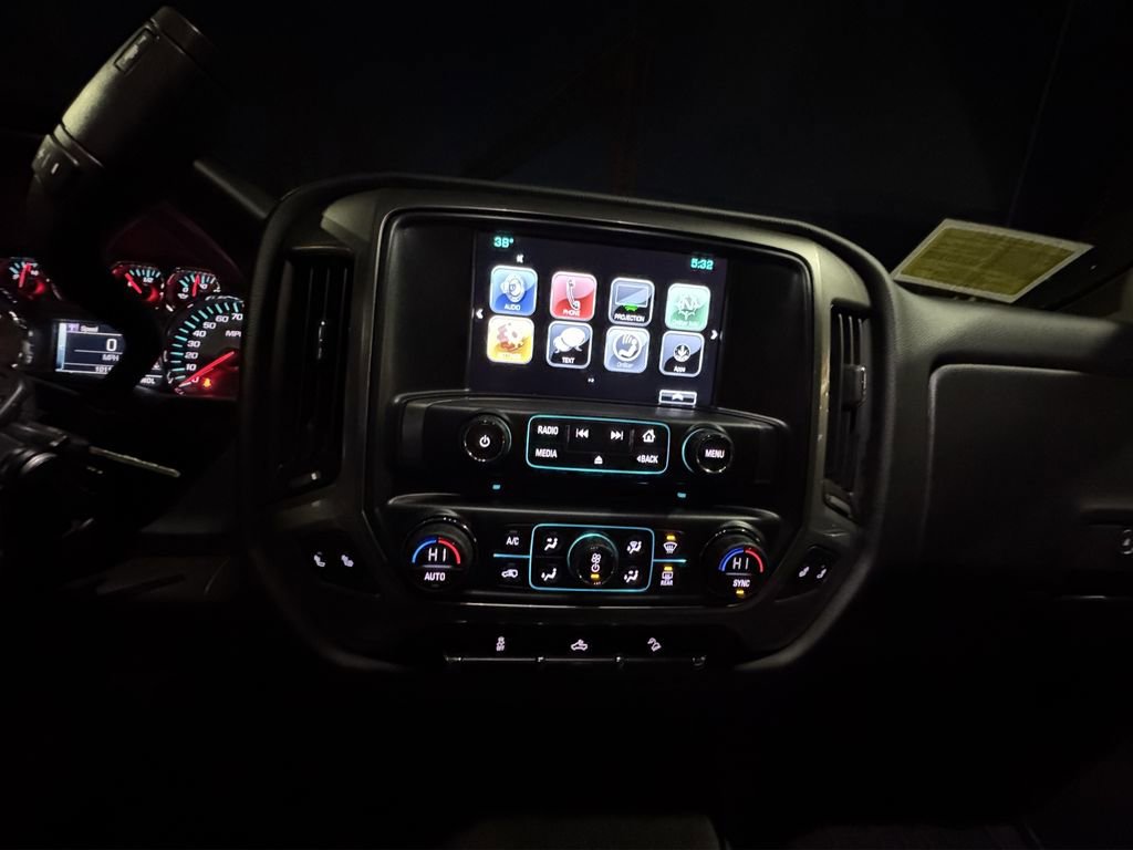 Certified 2018 Chevrolet Silverado 1500 LT w/ All Star Edition image 16