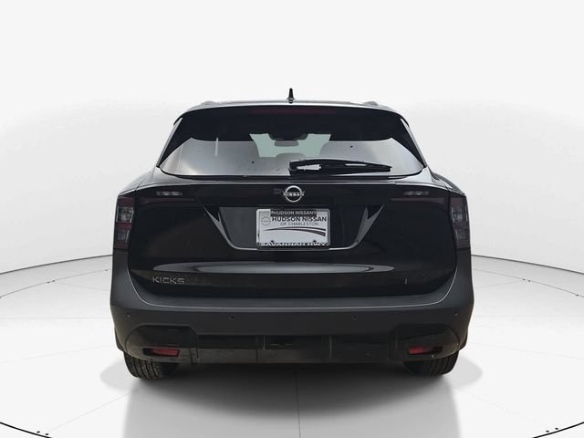 Used 2026 Nissan Kicks SV FWD image 7