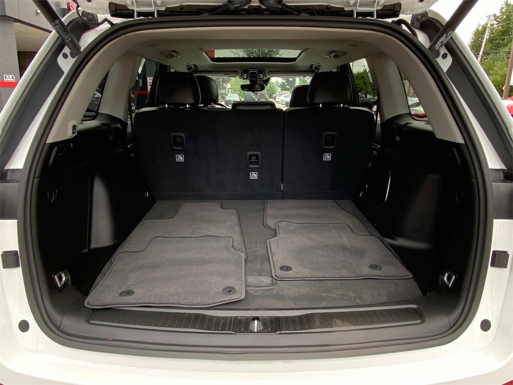 Used 2024 Jeep Grand Cherokee Limited 4xe image 14