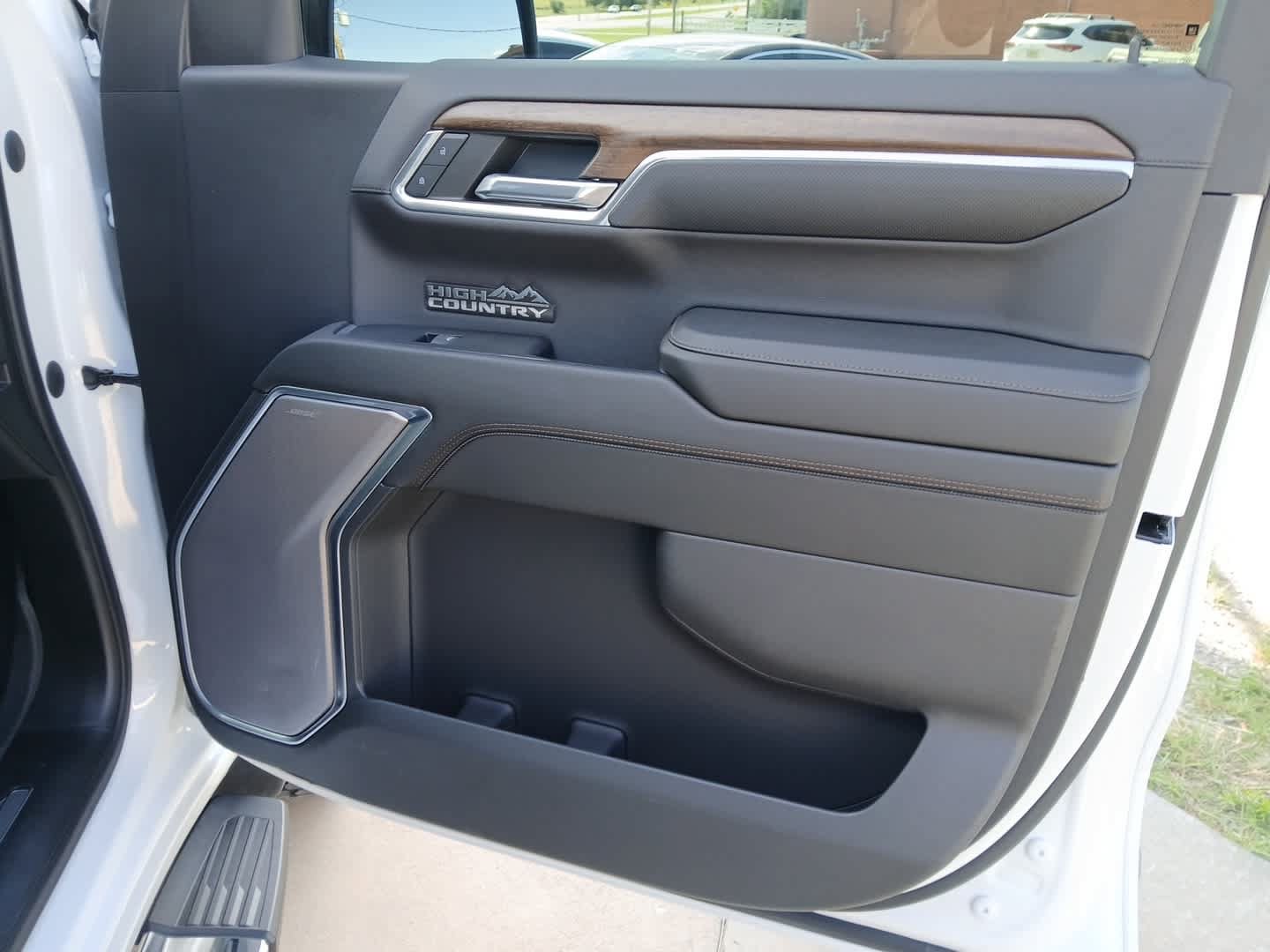Used 2023 Chevrolet Silverado 1500 High Country w/ High Country Premium Package AWD/4WD image 48