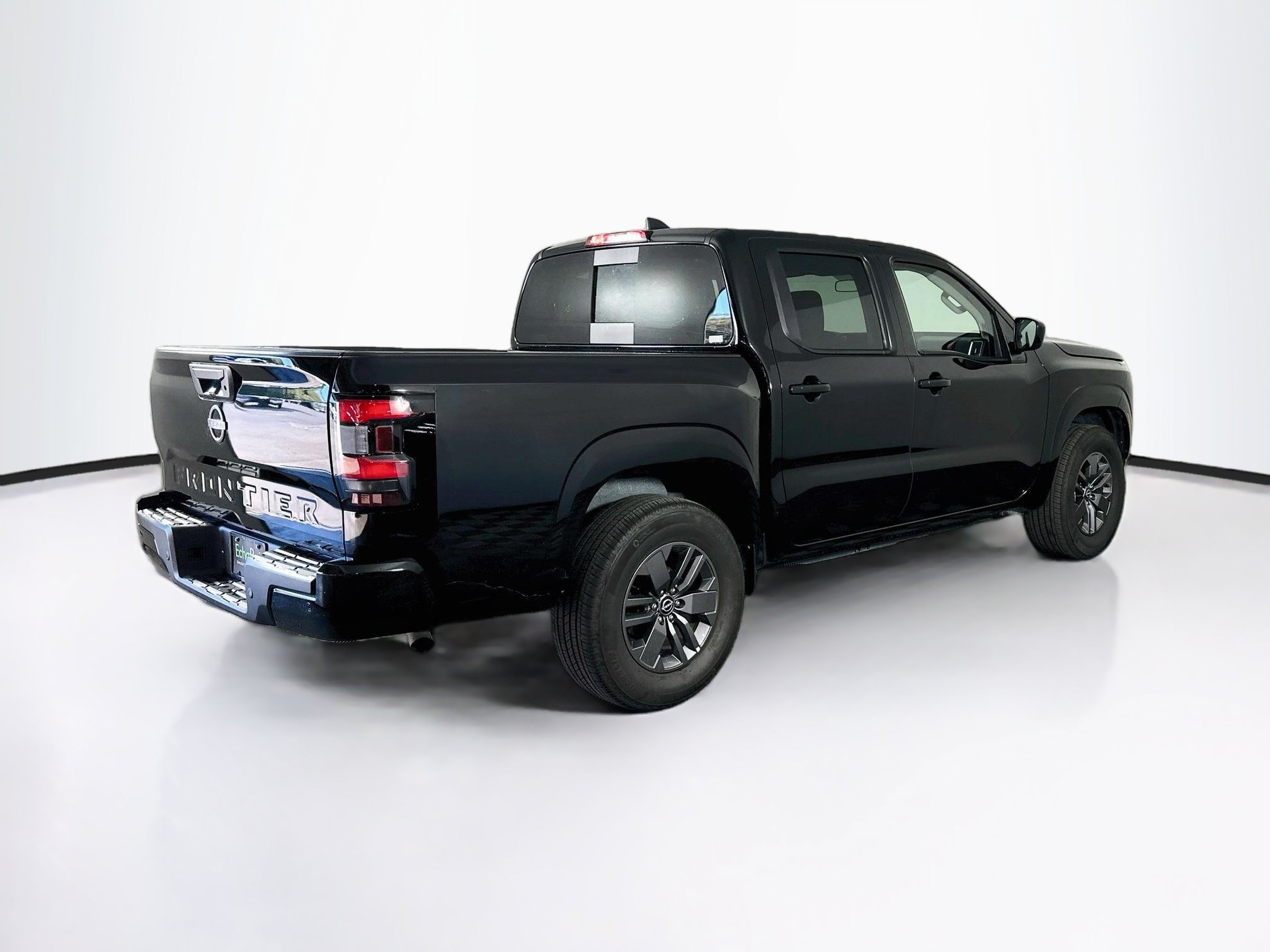 Used 2026 Nissan Frontier SV RWD image 9