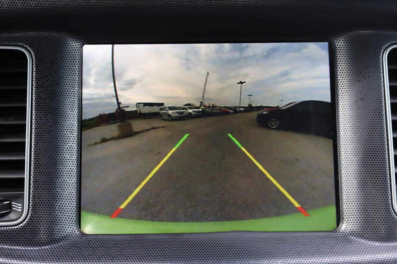 Used 2019 Dodge Charger R/T w/ Plus Group image 23