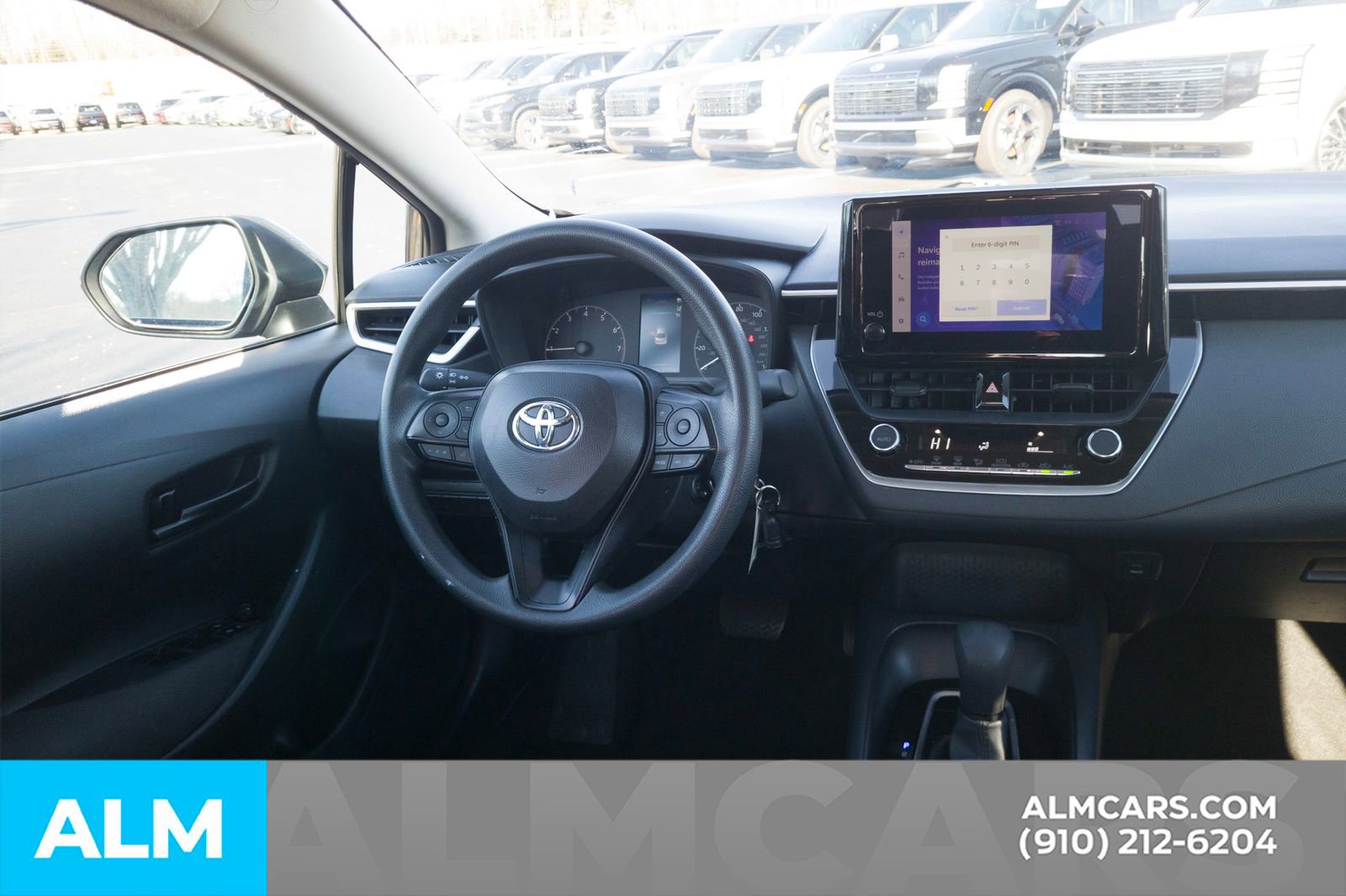 Used 2025 Toyota Corolla LE image 20