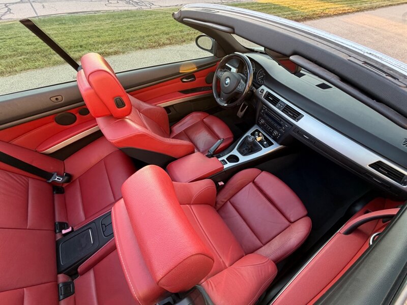 Used 2009 BMW 328i Convertible RWD image 19