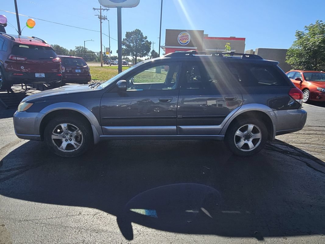 Used 2009 Subaru Outback 2.5XT Limited AWD/4WD image 5