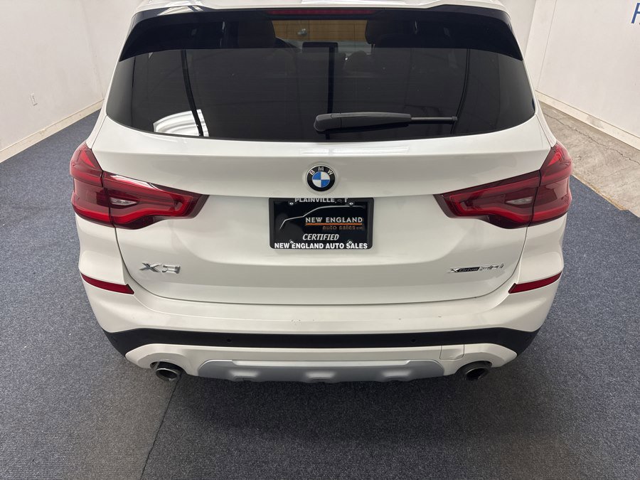 Used 2019 BMW X3 xDrive30i w/ Premium Package AWD/4WD image 3