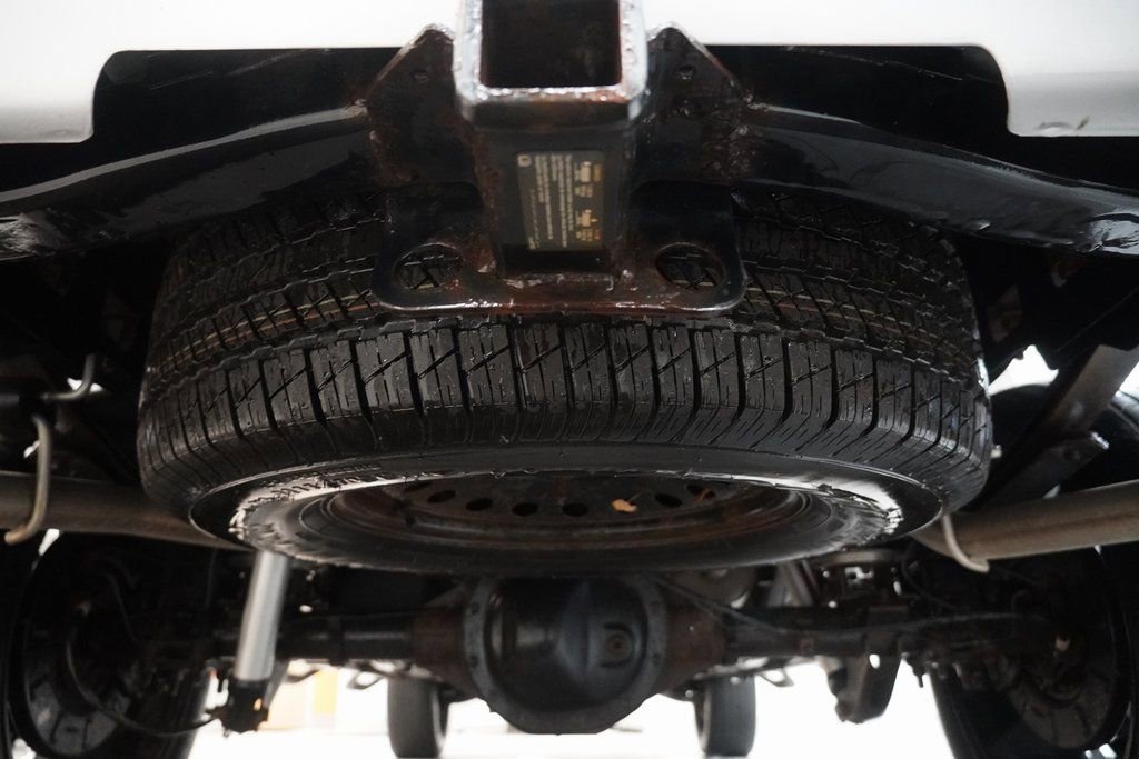 Used 2016 Chevrolet Silverado 1500 LT w/ All Star Edition image 10