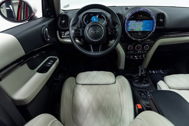 Certified 2023 MINI Cooper Countryman S w/ Signature Upholstery Package image 3