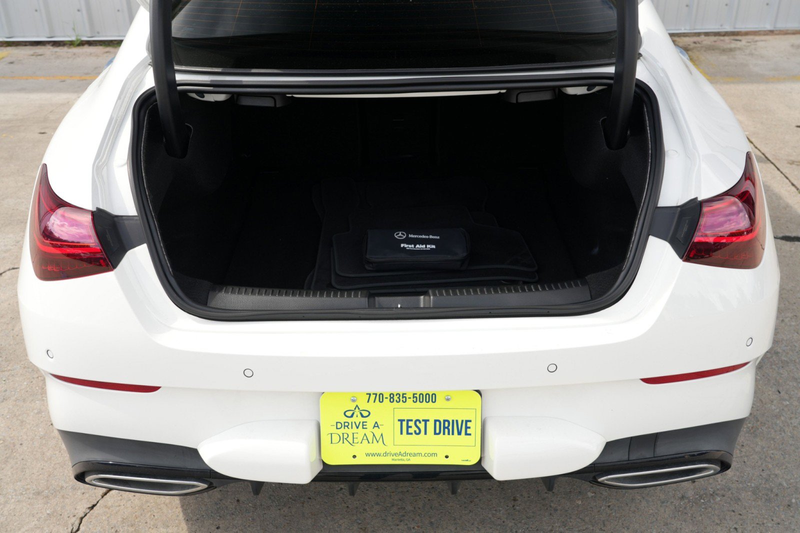 Used 2024 Mercedes-Benz CLA 250 4MATIC image 11