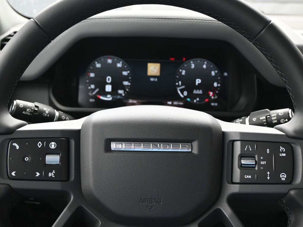 New 2026 Land Rover Defender 110 X-Dynamic SE AWD/4WD image 17
