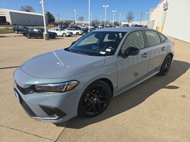 Used 2024 Honda Civic Sport image 4