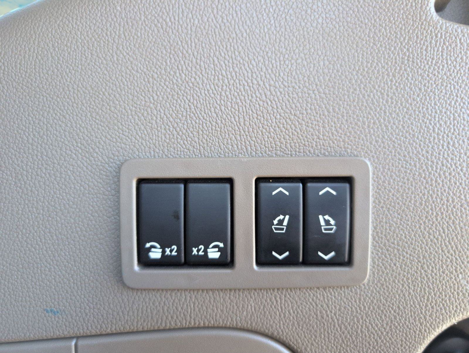 Used 2018 Chevrolet Tahoe Premier image 15