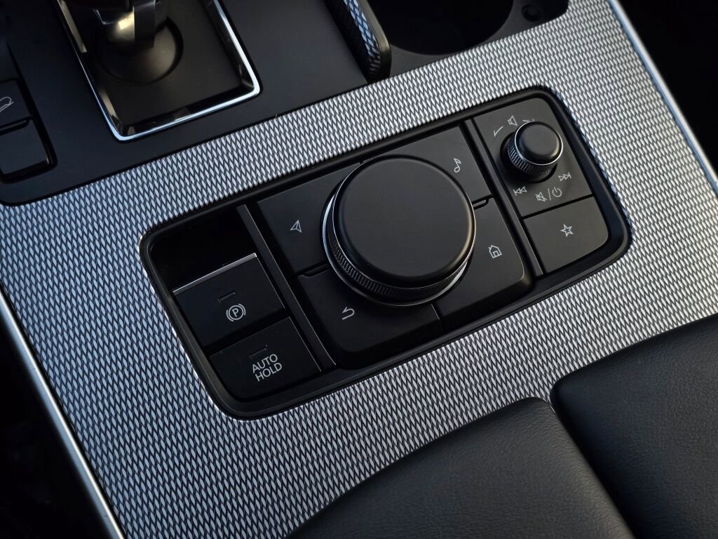 Certified 2024 MAZDA CX-90 Plug-In Hybrid w/ Preferred image 34