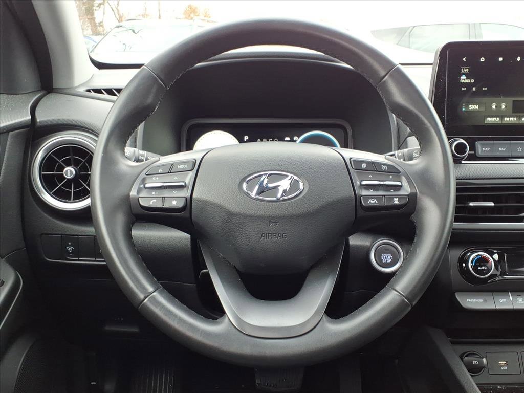 Certified 2022 Hyundai Kona Limited w/ Cargo Package image 22