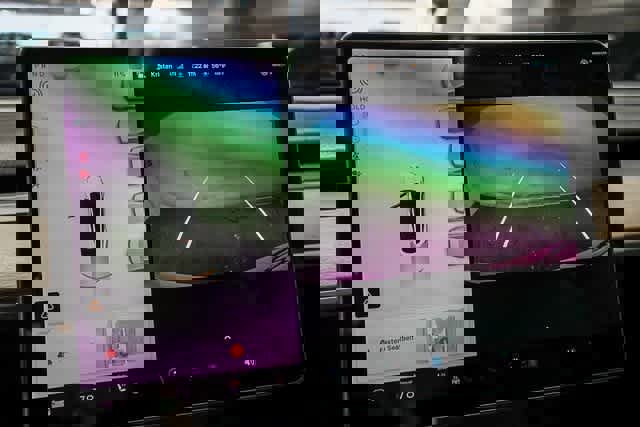 Used 2021 Tesla Model Y Long Range image 26