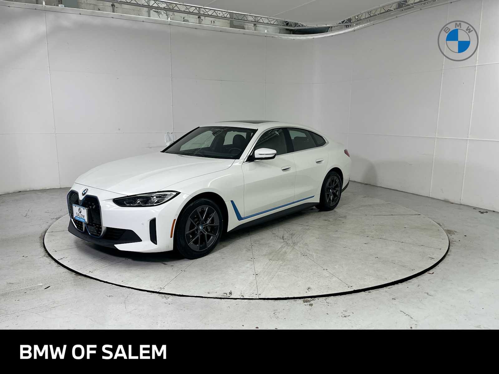 Used 2024 BMW i4 xDrive40i w/ Premium Package image 1