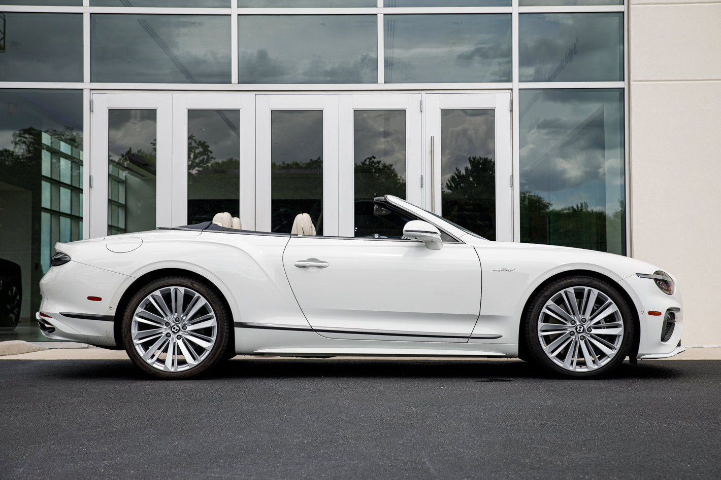 Certified 2025 Bentley Continental GT Speed AWD/4WD image 34