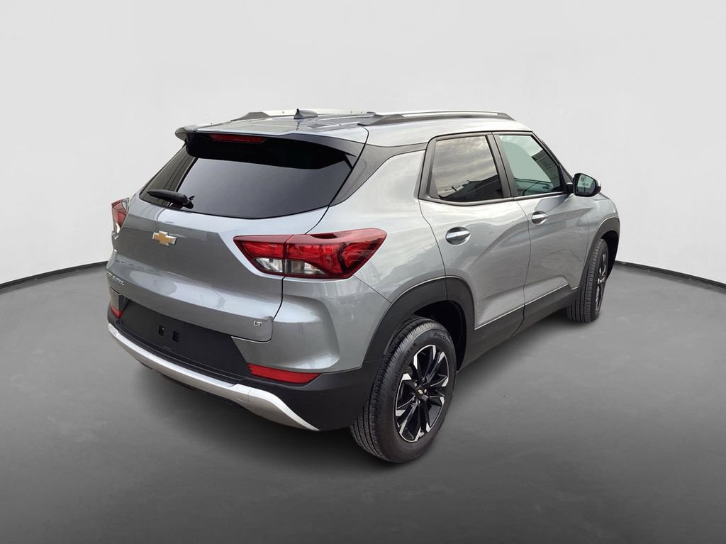 Used 2023 Chevrolet TrailBlazer LT w/ Convenience Package image 5