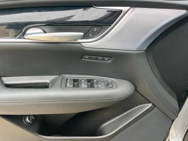 Used 2026 Cadillac XT5 Premium Luxury w/ Driver Assist Package FWD image 14