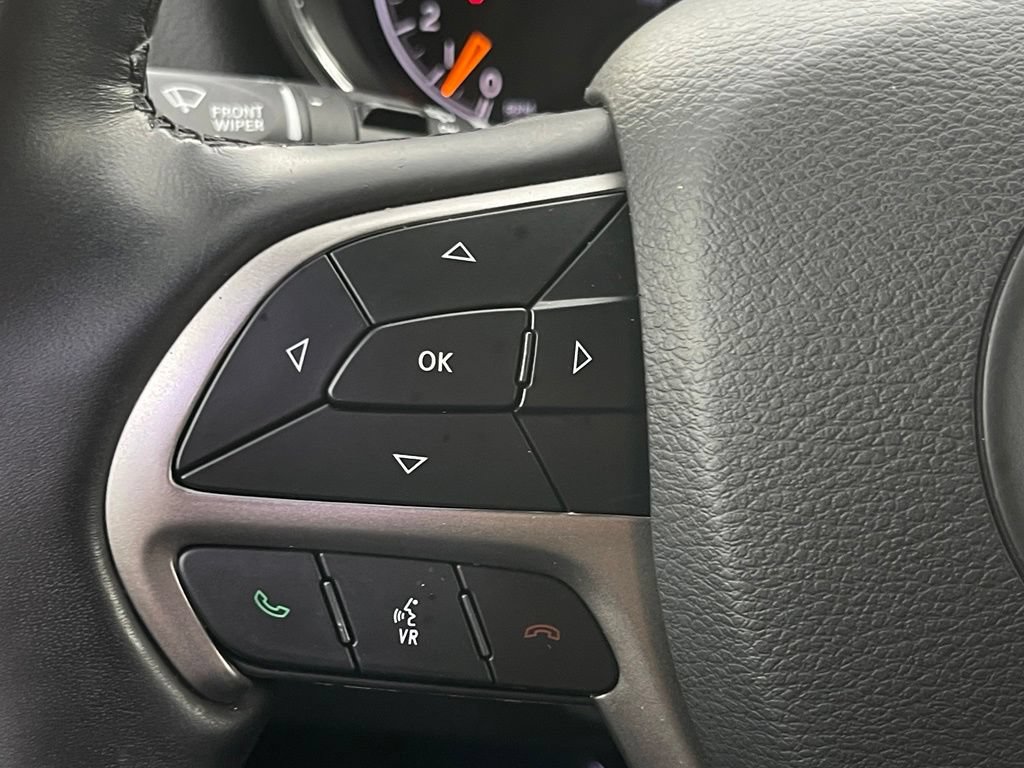 Used 2021 Jeep Grand Cherokee Limited RWD image 26