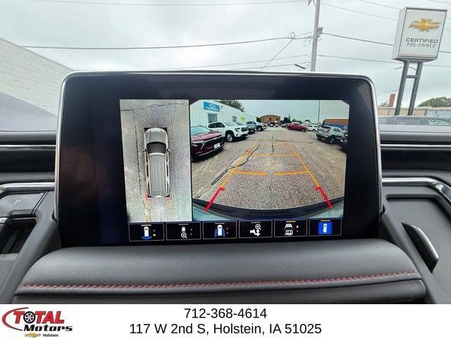Used 2023 Chevrolet Suburban RST w/ Luxury Package AWD/4WD image 29