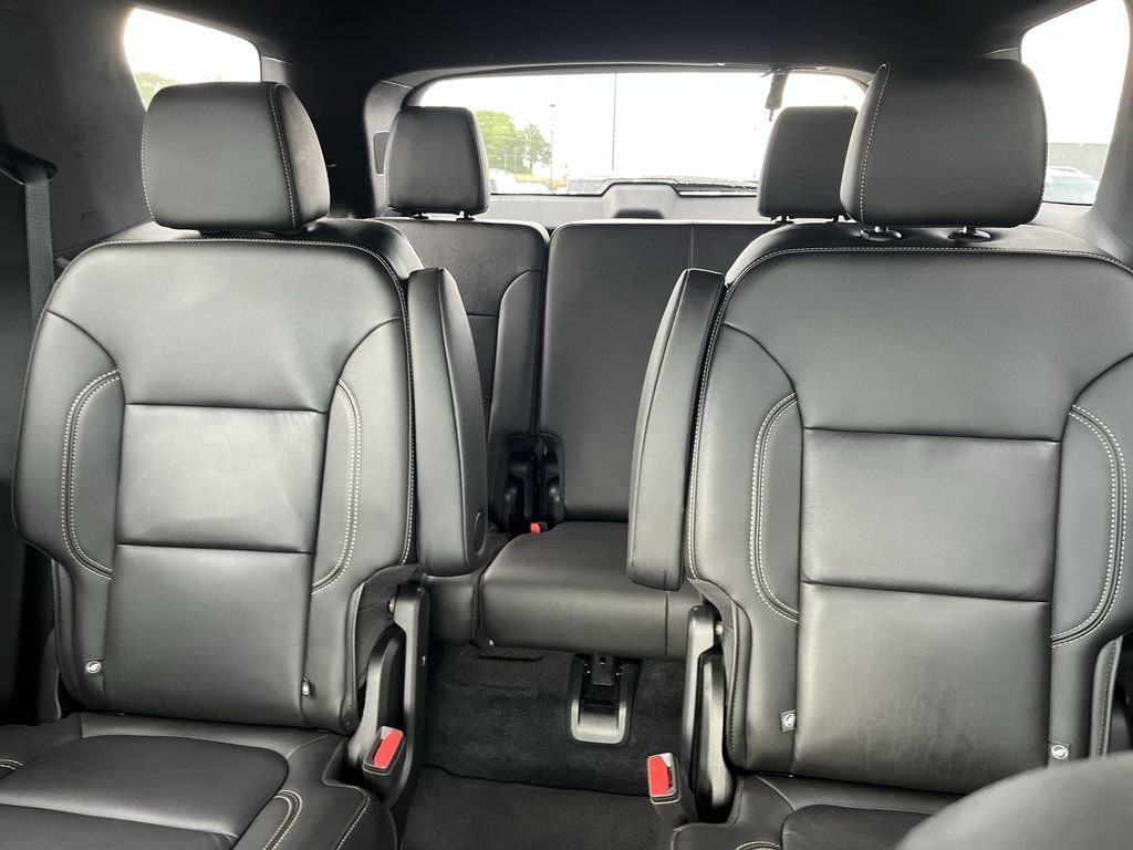 Used 2023 Chevrolet Traverse LT AWD/4WD image 21