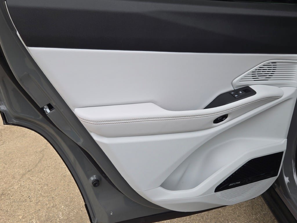 New 2026 Jeep Cherokee Overland AWD/4WD image 26