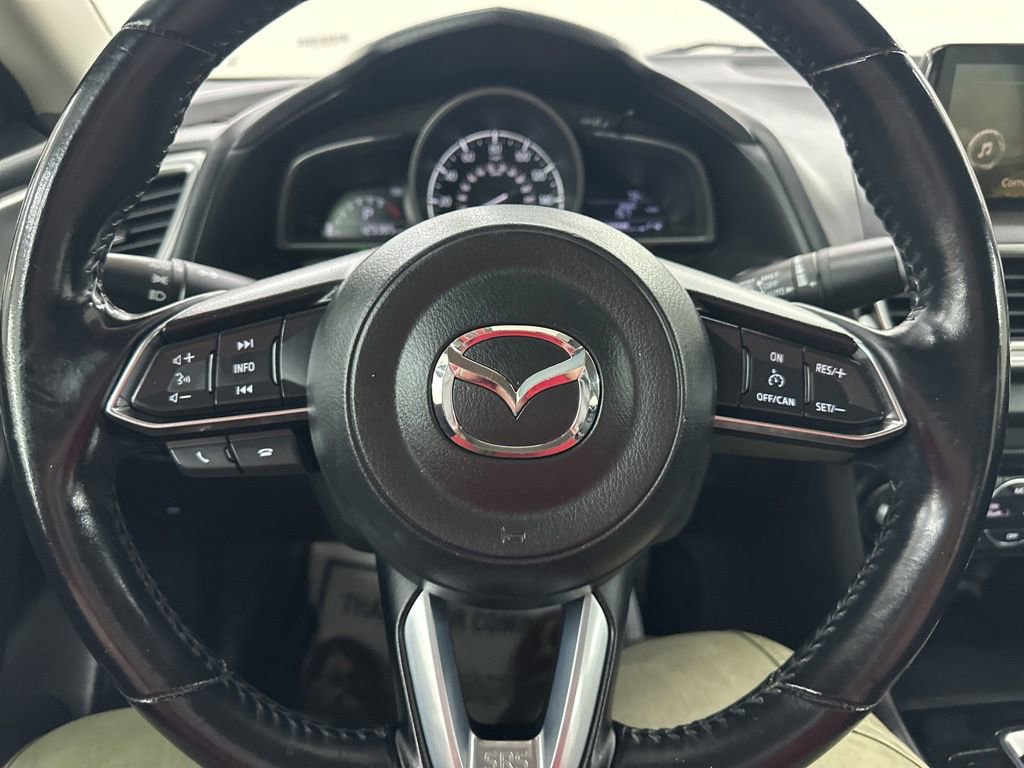Used 2017 MAZDA MAZDA3 Touring image 34