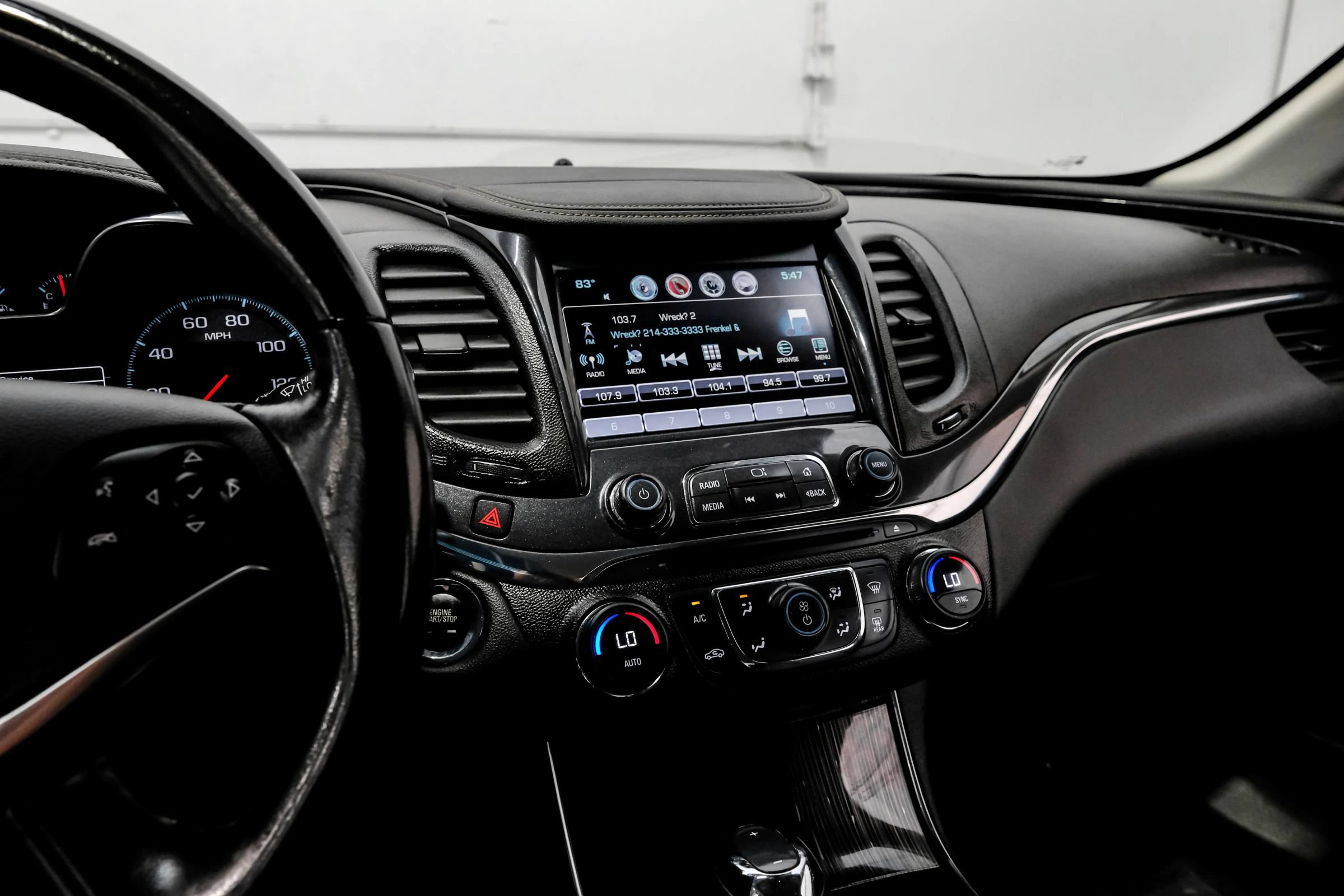 Used 2017 Chevrolet Impala Premier FWD image 31
