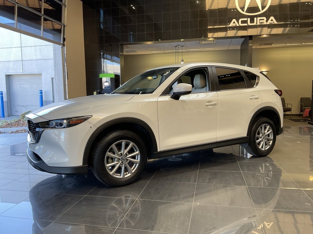 Used 2023 MAZDA CX-5 AWD 2.5 S w/ Select Package image 4